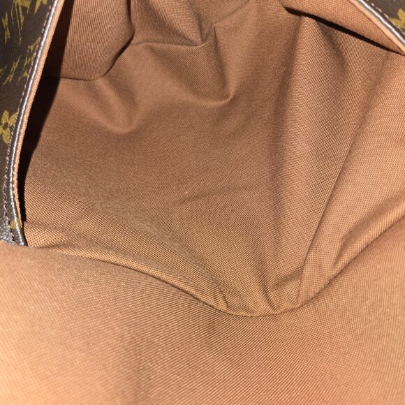 Louis Vuitton Tulum PM - Picture 13 of 14